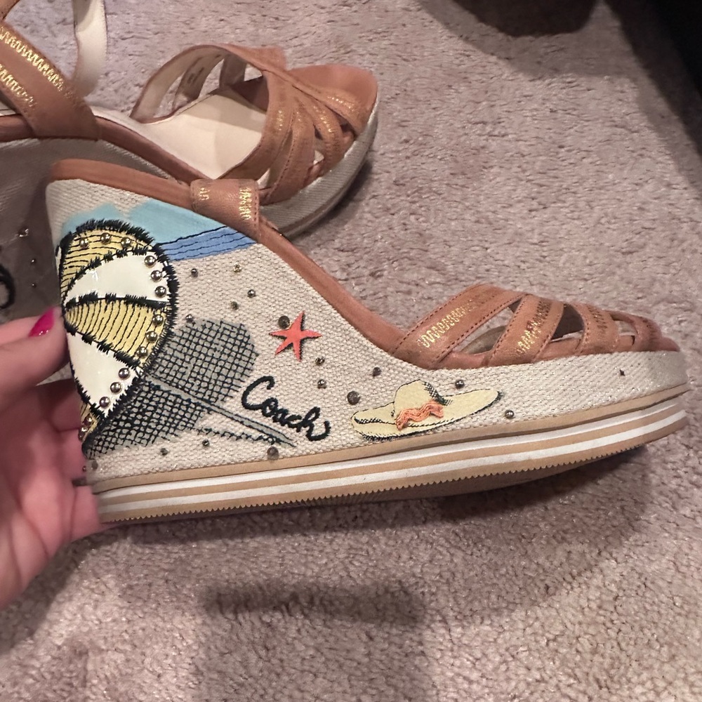 Coach Tan Leather Beach Wedges 9.5